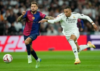 نيران الليجا تشتعل مبكرا: الريال وبرشلونة في سباق الأرقام القياسية 2025