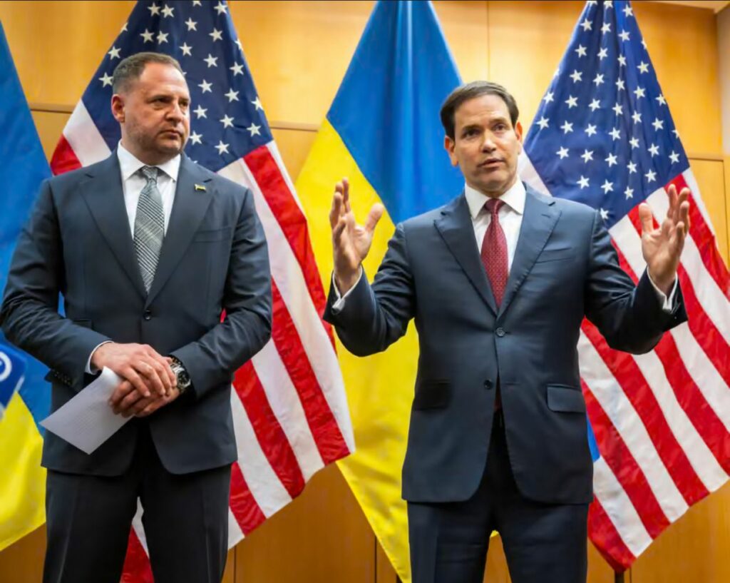 تقدم جديد في محادثات السلام حول أوكرانيا، وأوروبا تفرض خطوطها الحمراء على موسكو 2026