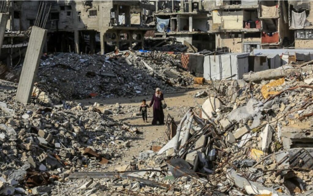 الإدارة الأمريكية تبدأ بناء أول مجمع سكني في رفح لإيواء الفلسطينيين في غزة 2 الإدارة الأمريكية تبدأ بناء أول مجمع سكني في رفح لإيواء الفلسطينيين في غزة 2025