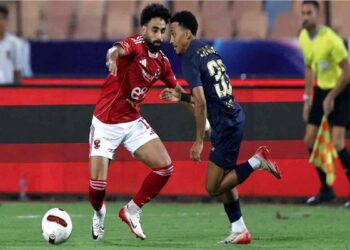 .قمة السوبر المصري: الأهلي يتوَّج ويعمق جراح الزمالك بثنائية في ليلة إماراتية مشتعلة…تبديلات فاشلة وأخطاء قاتلة: ماذا حدث في ليلة سقوط الأبيض؟" 2025