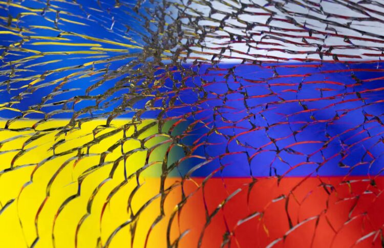 ضربة فى العمق : مسيرات أوكرانية تحرق أكبر ميناء نفطى روسى وتُشعل النيران في ناقلات وسفن أجنبية فى البحر الأسود 1 ضربة فى العمق : مسيرات أوكرانية تحرق أكبر ميناء نفطى روسى وتُشعل النيران في ناقلات وسفن أجنبية فى البحر الأسود 2025