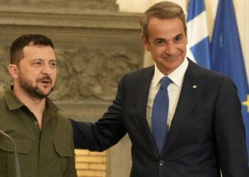 خطة الممر العمودي… ما الذي يبحث عنه زيلينسكي في اليونان؟ 2025