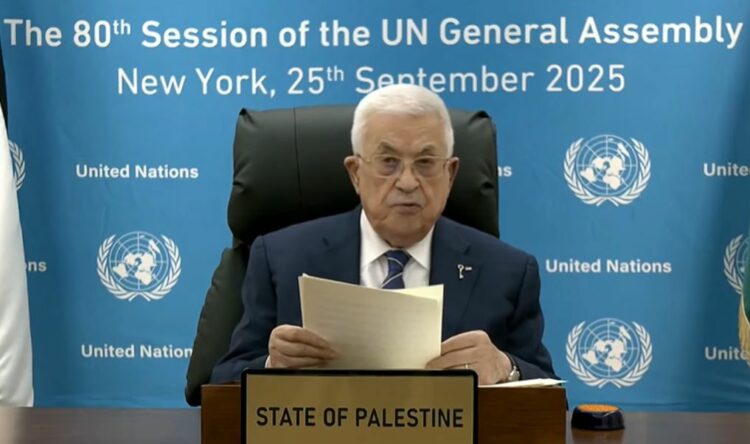 عباس من روما: “حل الدولتين هو الأساس… تسليم السلاح للفصائل الفلسطينية ضرورة لإنهاء الدمار 1 عباس من روما: “حل الدولتين هو الأساس… تسليم السلاح للفصائل الفلسطينية ضرورة لإنهاء الدمار 2025