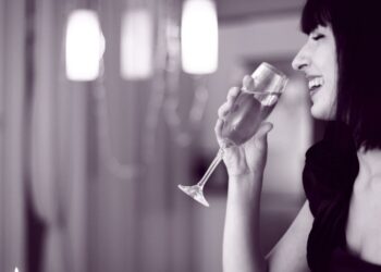 المهنة والحب والتطور: 4 أبراج تستقبل الحظوظ الإيجابية والتحولات الكبرى في 2026 2025