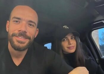 غزَل علني وحسم للجدل.. تعليق مفاجئ يكشف زواج آمال ماهر وعلي محجوب رسمياً 2025