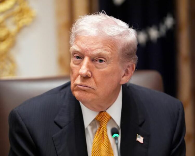 ترامب يعلن مقاطعة قمة العشرين في جنوب أفريقيا بسبب معاملة المزارعين البيض 2026