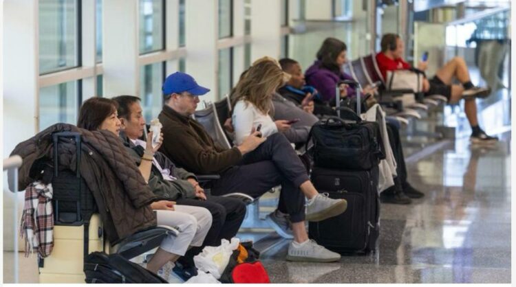 الكونغرس الأمريكي يقر مشروع إنهاء الإغلاق الجزئي بعد أكثر من 40 يومًا 2025