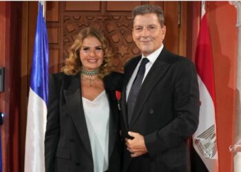 يسرا تتسلم وسام فارس جوقة الشرف الفرنسي تقديرًا لمسيرتها السينمائية الطويلة 2025