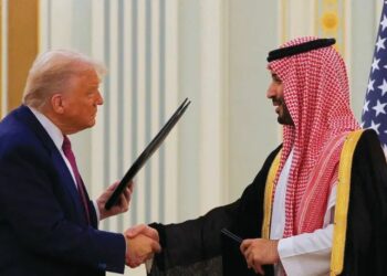 «الثلاثاء الكبير» في واشنطن: ترامب يجتمع بولي العهد السعودي.. صفقات ضخمة ومفاوضات الشرق الأوسط تثير قلق إسرائيل 6 «الثلاثاء الكبير» في واشنطن: ترامب يجتمع بولي العهد السعودي.. صفقات ضخمة ومفاوضات الشرق الأوسط تثير قلق إسرائيل 2025