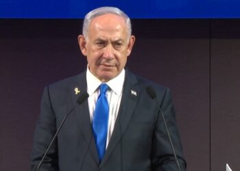 نتنياهو يهدد : "محاكمتى تضر بإسرائيل والولايات المتحدة” من أجل الحصول على العفو 2025