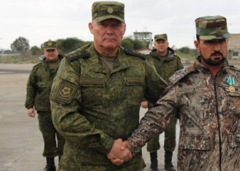 تحذير روسيا لسهيل الحسن: هل بدأت موسكو بتقليم أظافر الشبكات المدعومة من إيران في سوريا؟ 2025