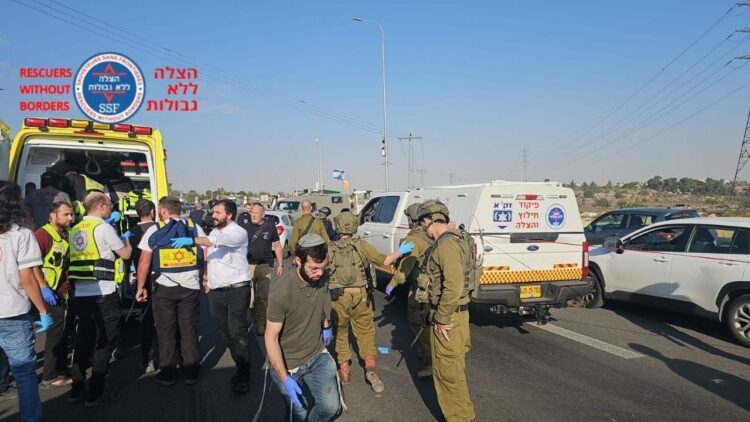 مقتل مستوطن وإصابة 3 آخرين جنوب الضفة الغربية.. الجيش الإسرائيلي يفتح تحقيقا "فيديو" 2026