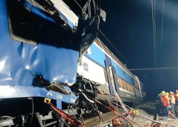 حادث قطار مروع في جمهورية التشيك: إصابة 42 شخصا بتصادم قطارين جنوبي البلاد 2025
