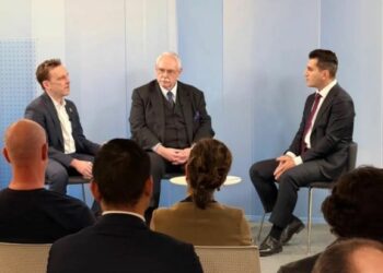 إيران تقترب من الانهيار : خبراء أمريكيون يشبهون مستقبلها بمصير الاتحاد السوفيتي 2025