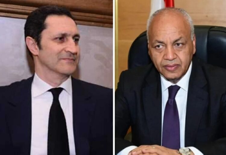 معركة "إكس" الساخنة: علاء مبارك يسخر من مصطفى بكري.. والأخير يرد برسالة "المراهق السياسي" 2026