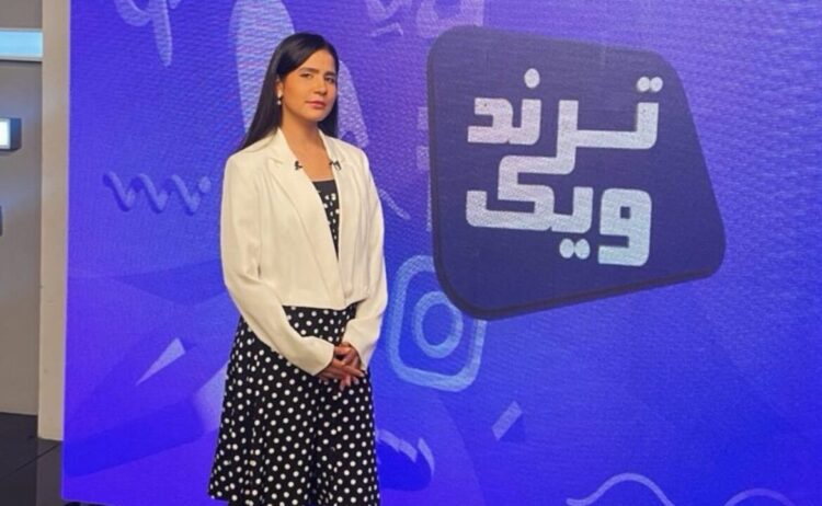 فستان عهد ياسين يهز اليمن… جدل ظهور المذيعات بدون حجاب يشغل معركة إخوانية ليبرالية 1 فستان عهد ياسين يهز اليمن… جدل ظهور المذيعات بدون حجاب يشغل معركة إخوانية ليبرالية 2025