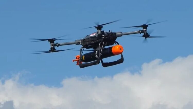 درس البحر الأحمر يدفع بريطانيا: سلاح الليزر DragonFire يصل إلى المدمرات لموازنة كلفة اعتراض المسيرات 2026