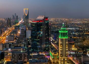 توسيع "صامت" في السعودية لقائمة مشتري الكحول 2025