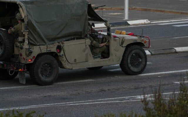 جيش الاحتلال الإسرائيلي يرفع حالة التأهب بعد اغتيال قائد حزب الله العسكري 1 جيش الاحتلال الإسرائيلي يرفع حالة التأهب بعد اغتيال قائد حزب الله العسكري 2025