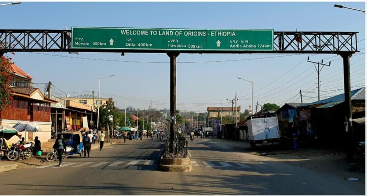 توتر بين كينيا وإثيوبيا: اتهامات متبادلة بالتوغل الحدودي ومقتل مسؤول إثيوبي في مويالي 2026