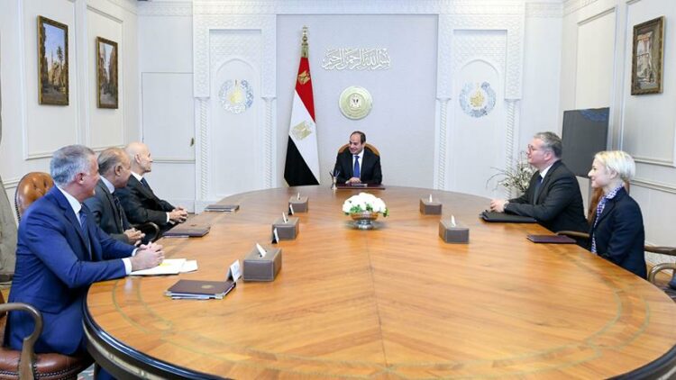السيسي يستقبل ديسكالزي.. إيني" تستعرض ربط حقل كرونوس القبرصي بالبنية التحتية المصرية 2026