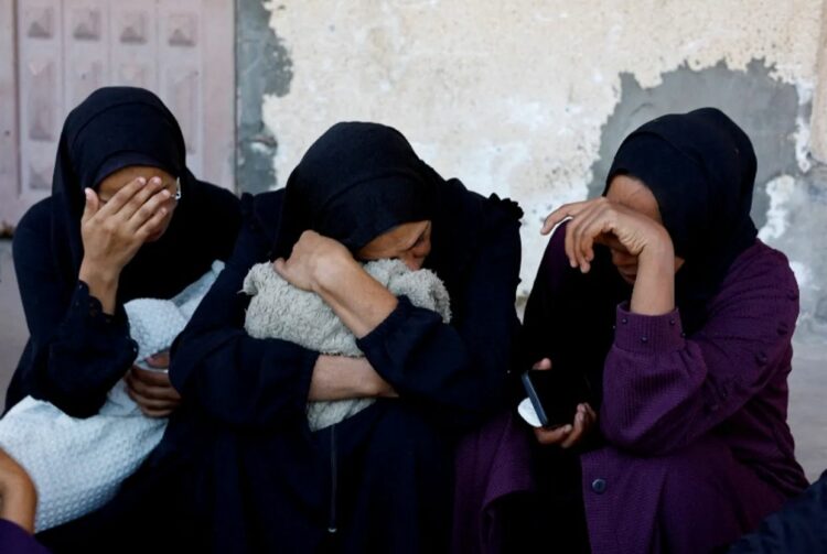 إسرائيل تقتل أكثر من 350 فلسطينيًا في غزة رغم وقف إطلاق النار 2025