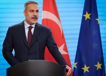 تركيا تدعو الاتحاد الأوروبي لاتخاذ خطوات عاجلة نحو عضويتها الكاملة 2025