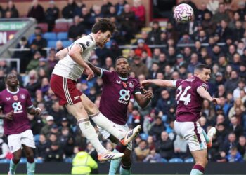 أرسنال يسحق سلافيا براغ بثلاثة أهداف نظيفة فى مباراة اليوم الثلاثاء ٤ نوفمبر في دوري أبطال أوروبا 2025