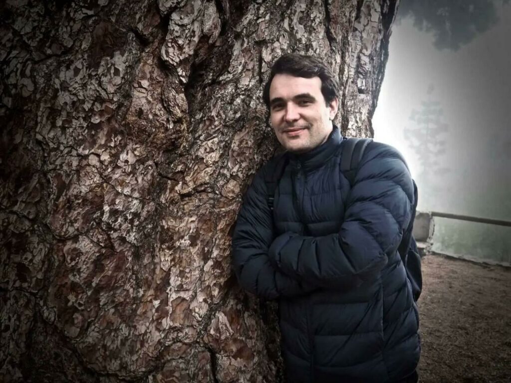 أزمة جديدة في العلاقات الجزائرية الفرنسية : اعتقالات وأحكام تشعل الخلاف من جديد بين البلدين 3 أزمة جديدة في العلاقات الجزائرية الفرنسية : اعتقالات وأحكام تشعل الخلاف من جديد بين البلدين 2025