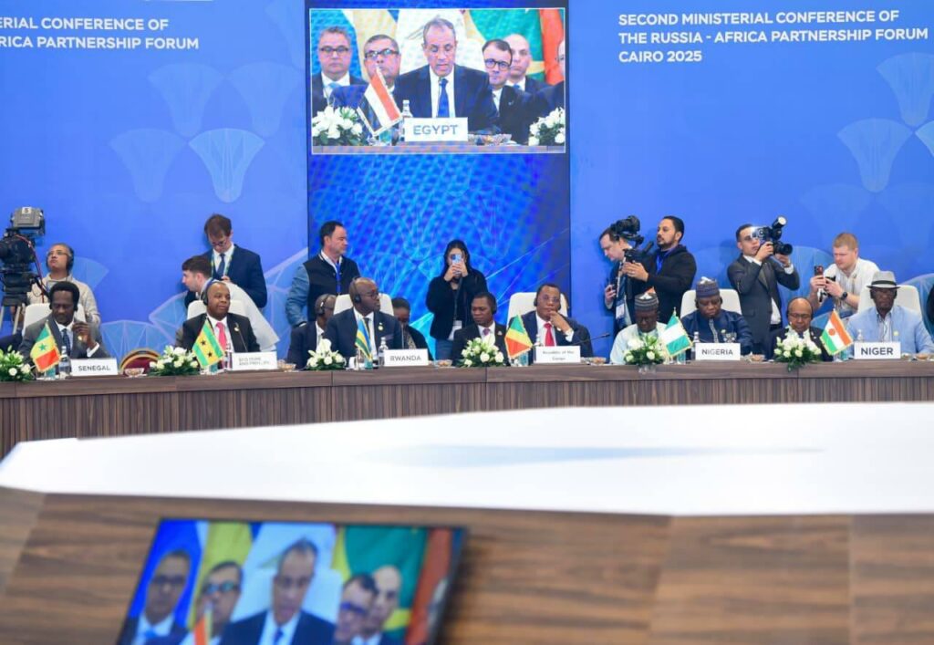 منتدى الشراكة الروسي-الأفريقية بالقاهرة: السيسي يقود حواراً تاريخياً بين روسيا والدول الأفريقية لتعزيز الأمن الغذائي والطاقة 2025