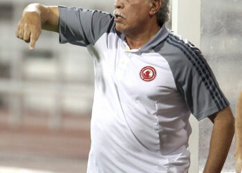 شائعات وفاة وعمليات دقيقة.. هل يخرج مدرب منتخب مصر السابق حسن شحاتة من أزمته الصحية أقوى من قبل؟ 2025