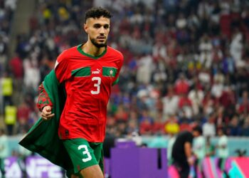 نصير مزراوي بين مطرقة مانشستر يونايتد وسندان أسود الأطلس: من يدفع ثمن الكان؟ 2025