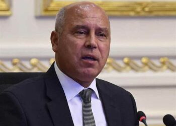 وزير الدخل المثير للجدل: هل يعيش المسؤولون فى مصر نفس واقع الأسر الفقيرة؟ 2 وزير الدخل المثير للجدل: هل يعيش المسؤولون فى مصر نفس واقع الأسر الفقيرة؟ 2025