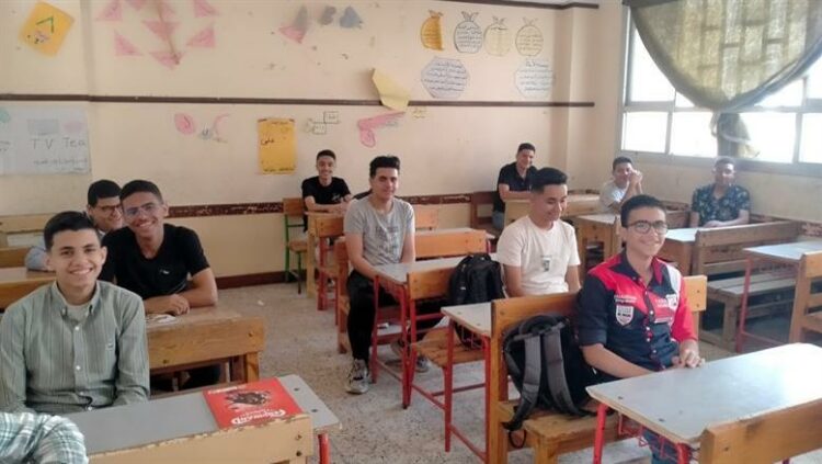 امتحان بلا استعداد: الشهادة الإعدادية بين ضغط الجداول وتعطّل السيستم 1 امتحان بلا استعداد: الشهادة الإعدادية بين ضغط الجداول وتعطّل السيستم 2025