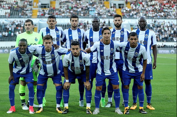 بورتو يهزم نيس بثلاثية… لكن أداء التنفس الصناعي يفضح أزمة الأفكار الهجومية 1 بورتو يهزم نيس بثلاثية… لكن أداء التنفس الصناعي يفضح أزمة الأفكار الهجومية 2025