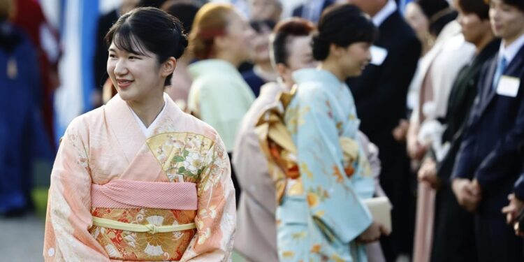 أزمة الورثة في اليابان: هل تصبح الأميرة أيكو أول على عرش الأقحوان منذ قرنين؟ 2025
