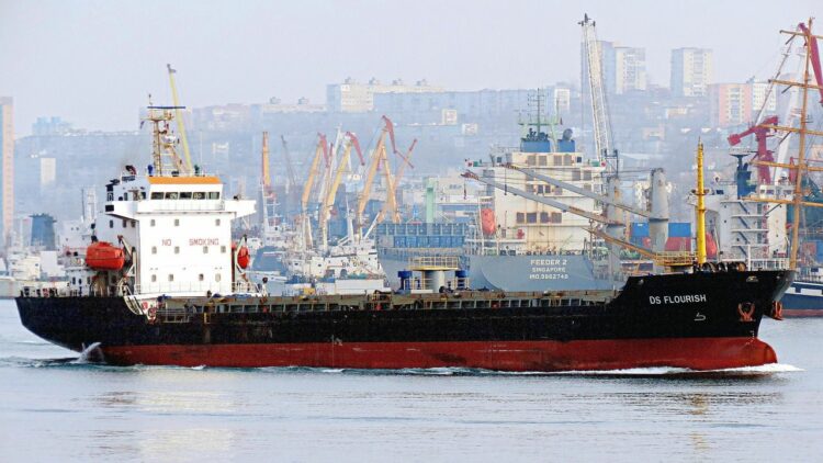 حرب بين الأساطيل البحرية قرب السواحل التركية: المضائق التركية تتحول لساحة صراع غير معلن بين روسيا وأوكرانيا 1 حرب بين الأساطيل البحرية قرب السواحل التركية: المضائق التركية تتحول لساحة صراع غير معلن بين روسيا وأوكرانيا 2025