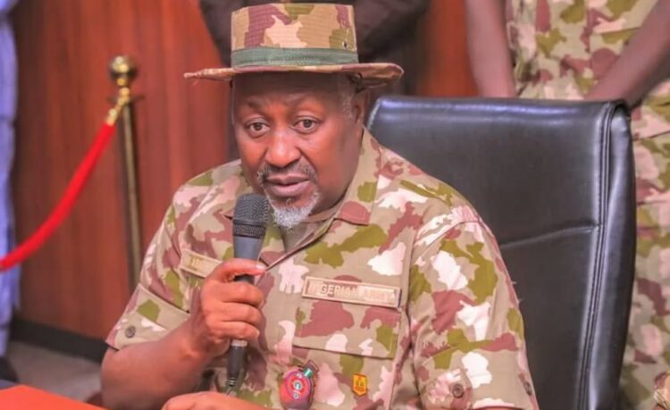 استقالة وزير الدفاع النيجيري مع تصاعد موجة العنف والاختطاف الجماعي 2026