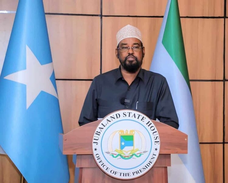 جوبالاند تطيح بالفيدرالية: برلمان كيسمايو يحذف صفة "الولاية العضو" ويثير أزمة سيادة مع مقديشو 1 جوبالاند تطيح بالفيدرالية: برلمان كيسمايو يحذف صفة "الولاية العضو" ويثير أزمة سيادة مع مقديشو 2025