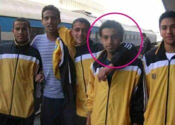 هجوم صادم على محمد صلاح.. كاراغر يُعاير صلاح ويصفه “فاشل وما فعله عار” ويذكره بماضيه قبل الإنضمام للريدز 9 هجوم صادم على محمد صلاح.. كاراغر يُعاير صلاح ويصفه “فاشل وما فعله عار” ويذكره بماضيه قبل الإنضمام للريدز 2025