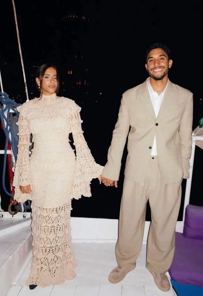 عمر مرموش يختار أسوان وفلوكة رومانسية للاحتفال بخطوبته مع جيلان الجباس "صور" 2 عمر مرموش يختار أسوان وفلوكة رومانسية للاحتفال بخطوبته مع جيلان الجباس "صور" 2025