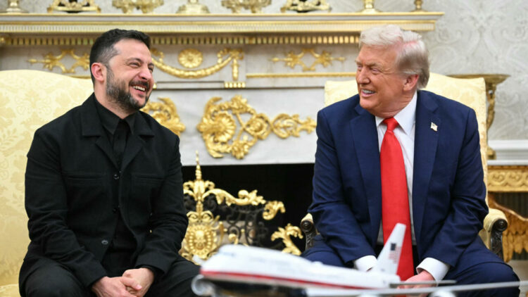 ترامب يدعو لإجراء انتخابات رئاسية في أوكرانيا: "حان الوقت" والمطالبة بقبول الشروط الأمريكية 1 ترامب يدعو لإجراء انتخابات رئاسية في أوكرانيا: "حان الوقت" والمطالبة بقبول الشروط الأمريكية 2025