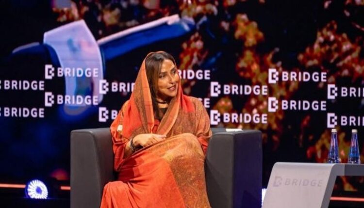 قمة "بريدج" 2025.. الأميرة لمياء بنت ماجد آل سعود تدعو لإنهاء "الاستجابة المؤقتة" لقضايا المرأة 1 قمة "بريدج" 2025.. الأميرة لمياء بنت ماجد آل سعود تدعو لإنهاء "الاستجابة المؤقتة" لقضايا المرأة 2025