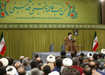 الغطرسة والتوسع الإقليمي: خامنئي يحدد الأهداف الأمريكية من الضغط على إيران 2025