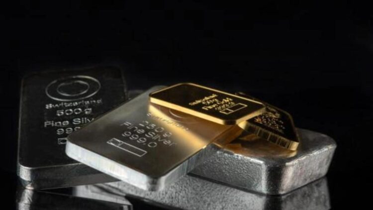 الذهب الأبيض يشتعل: الفضة تسجل أعلى مستوى على الإطلاق وتتجاوز 63 دولاراً للأونصة 1 الذهب الأبيض يشتعل: الفضة تسجل أعلى مستوى على الإطلاق وتتجاوز 63 دولاراً للأونصة 2025