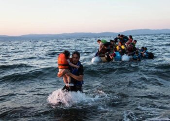 كارثة إنسانية بالقرب من اليونان : غرق قارب ينقل مهاجرين والضحايا أغلبهم من المصريين والسودانيين 2 كارثة إنسانية بالقرب من اليونان : غرق قارب ينقل مهاجرين والضحايا أغلبهم من المصريين والسودانيين 2025