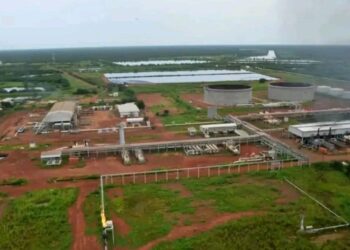 جنوب السودان يعزز أمن حقل هجليج النفطي بتعيين قائد جديد للقوات الخاصة "فيديو" 9 جنوب السودان يعزز أمن حقل هجليج النفطي بتعيين قائد جديد للقوات الخاصة "فيديو" 2025