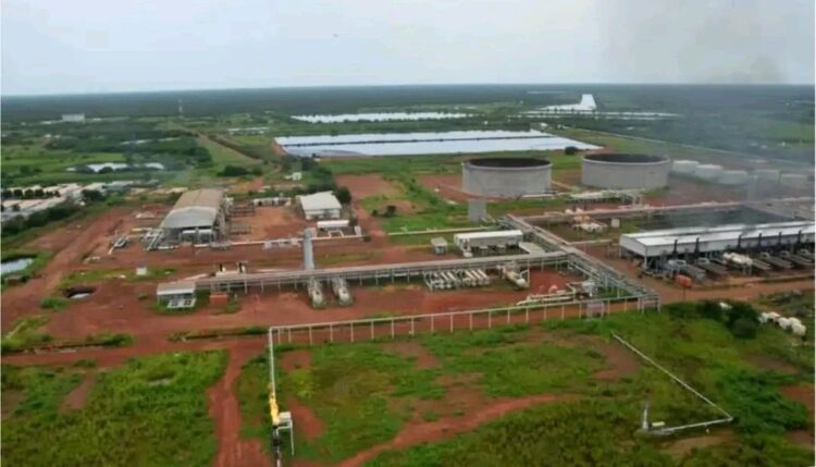 جنوب السودان يعزز أمن حقل هجليج النفطي بتعيين قائد جديد للقوات الخاصة "فيديو" 1 جنوب السودان يعزز أمن حقل هجليج النفطي بتعيين قائد جديد للقوات الخاصة "فيديو" 2025