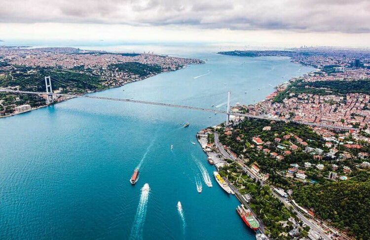 إسطنبول على أعتاب زلزال مدمر: دراسة تحذر من كارثة قادمة في بحر مرمرة 1 إسطنبول على أعتاب زلزال مدمر: دراسة تحذر من كارثة قادمة في بحر مرمرة 2025