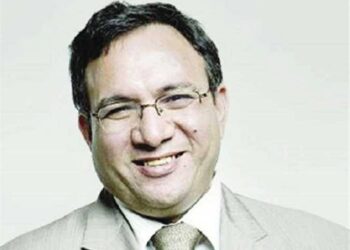 نقابة كتاب مصر تتدخل بعد استدعاء الكاتب عمار علي حسن للتحقيق.. وأحزاب تعرب عن "قلقها البالغ" 2025